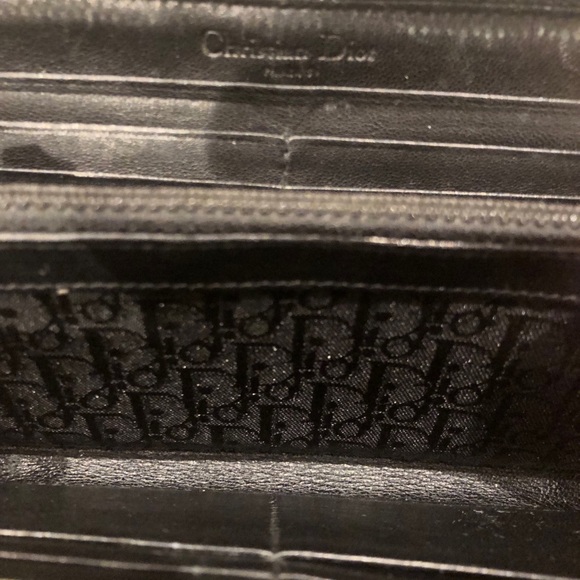 Dior Vintage Wallet - Picture 5 of 6